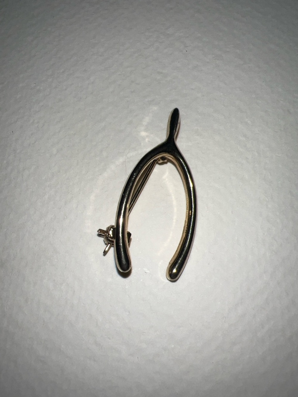 Gold tone wishbone brooch - Picture 2 of 3